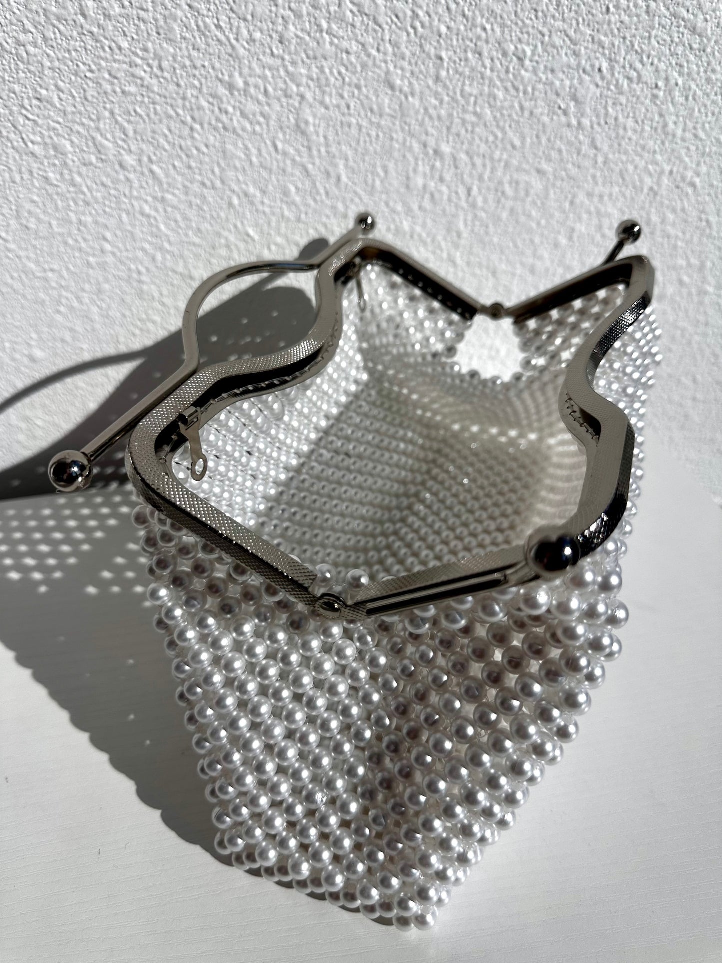 Boss Clutch (white pearl)